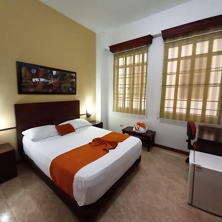 Hotel 721 Pereira Zewnętrze zdjęcie